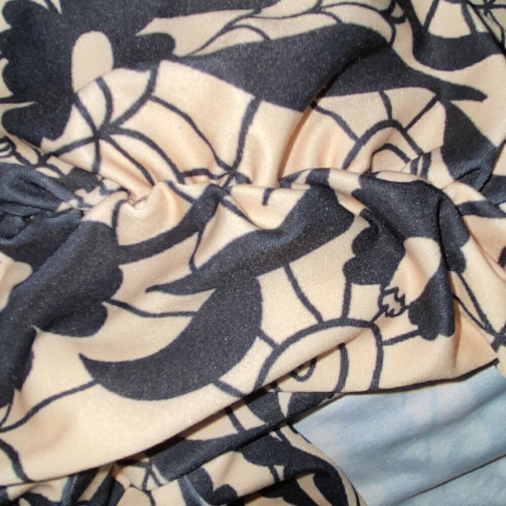New Without Tags Lily by Firmiana Silk Like KIMONO Absolutely Gorgeous! - Picture 9 of 10